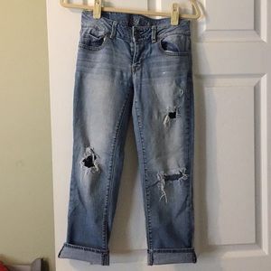 American Eagle Crop Jeans